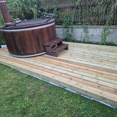 Chataudedka Sk - 4 Person - Bathtub Káposztafalva Kültér fotó